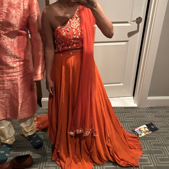 Glitzy Lehenga! - Picture 7 of 8